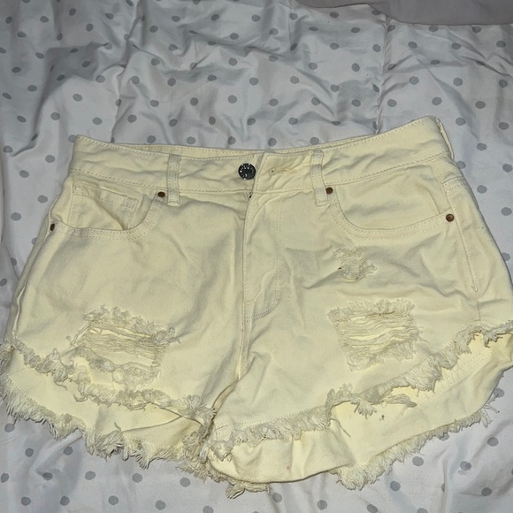 Yellow denim shorts from PacSun - Picture 1 of 2